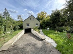 Maison sur sous sol total avec combles aménageables et vue panoramique !