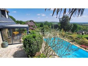 Maison de 180 m² à Saint-Malo-De-Phily