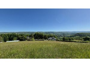 Vente terrain 1100m2 Espalion 12500 - 43400 € - Surface Privée