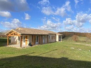 Villa de 125 m² avec 1Ha7 de terrain