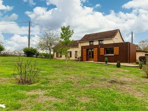 Vente maison 4 pièces 125 m² à Coulaures (24420)  223 650 €