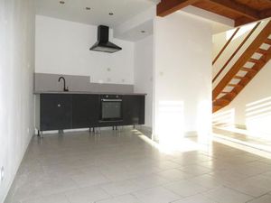 Location appartement 3 pièces 65 m² à Cambrai (59400)