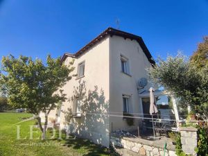 Vente maison 6 pièces 150 m² à Sigoulès-et-Flaugeac (24240)  240 000 €