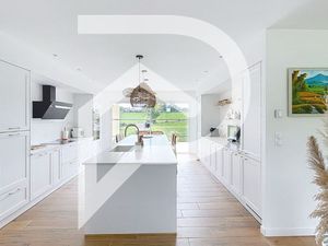 Maison Frejairolles 6 pièce(s) 162 m2