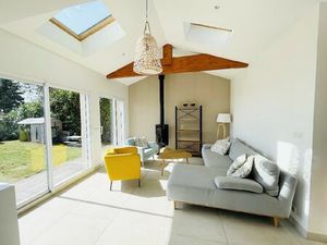 Maison de luxe à vendre à Péron