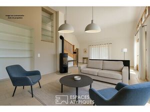 Maison de luxe à vendre dans le quartier Vieux Village