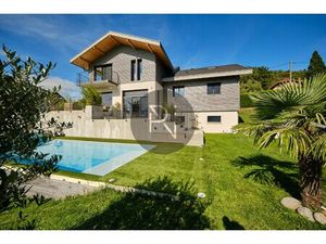 Maison de luxe à vendre à Groisy