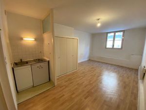 ANGERS – Hyper Centre / Rue Lenepveu – Studio – 25 m2