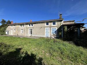 Vente maison 6 pièces 160 m² Lizant (86400)