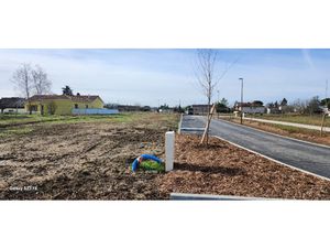 Vente terrain 362 m² à Lescure-d'Albigeois (81380)  43 900 €