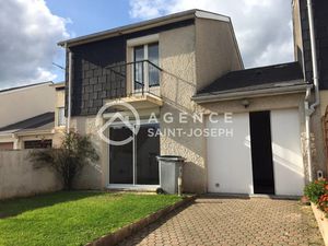 Vente maison 4 pièces 83 m² à Yvetot (76190)  158 000 €