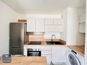Appartement à louer 2 pièces 37.8 m² - Ferrières-en-Brie (77) - 890€