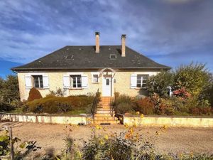 Vente maison 5 pièces 120 m² à Vars-sur-Roseix (19130)  276 000 €