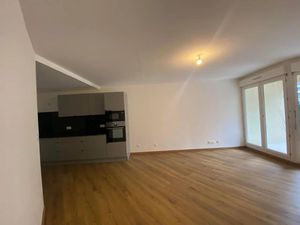 Location appartement 4 pièces 73 m² à Villefranche-sur-saone (69400)  995 €