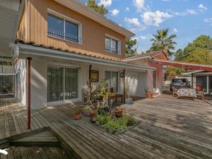 Vente maison 5 pièces 230 m² à Ares (33740)  875 000 €