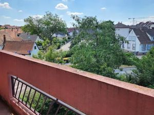 Location appartement 4 pièces 102 m² à Lingolsheim (67380)  1 360 €