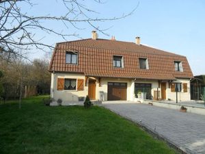 Location maison 6 pièces 137 m² à La Chapelle-Saint-Luc (10600)  924 €