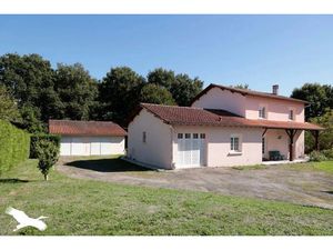 Vente maison 6 pièces 146.1 m² à Manot (16500)  176 714 €