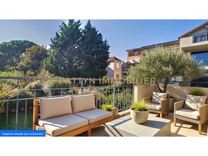 Duplex lumineux avec 48 m2 d'extérieurs esprit maison sur