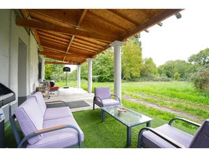 Maison de caractère sur 2500m2 de terrain + appartement atte