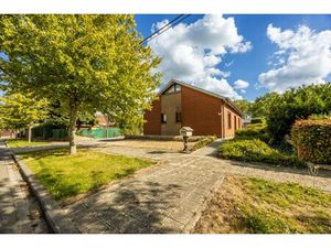 Huis te koop in Moen met 2 slaapkamers