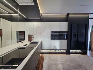 Charmante Maison Contemporaine à nouveau disponible