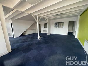 Local commercial Jaunay-Clan 150 m2 (125m² habitables)