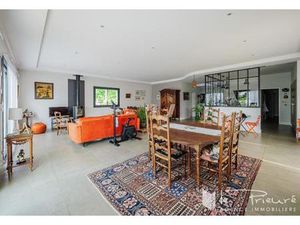 Maison contemporaine T5 de plain-pied avec piscine proche Albi