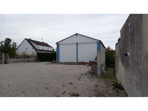 Vente local d'activités 400m2 Saint-Pol-sur-Ternoise 62130 - 136500 € - Surface Privée