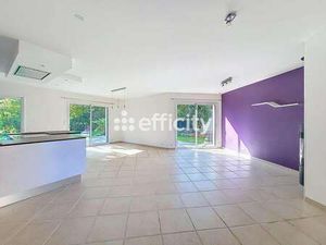 Vente Maison Piscine à La Ferrière (85280) : à vendre Piscine / 107m² La Ferrière