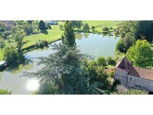 Maison avec piscine Le Bourdeix (24)