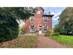 Vente maison 6 pièces 156.26 m² à Englos (59320)  650 000 €