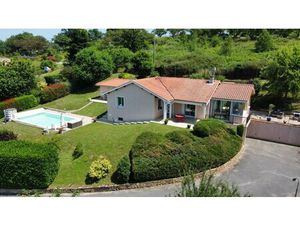 Maison de luxe à vendre à Saint-Bernard