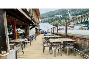 Vente commerce 180 m² Villarodin-Bourget (73500)