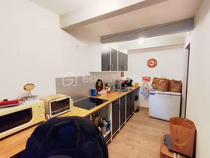 Immeuble mixte de 100 m² à Belarga