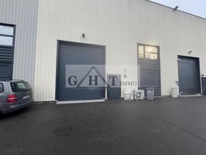 A vendre local d'activité 300m2