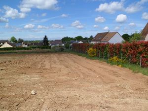 15 MN LE MANS EST TRES BELLE PARCELLE CONSTRUCTIBLE VIABILIS