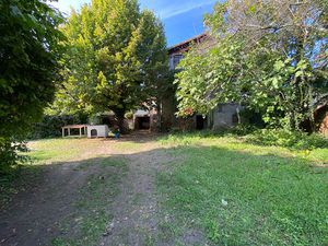 TERRAIN CONSTRUCTIBLE DE 2046 M² -TAIN L'HERMITAGE 26600