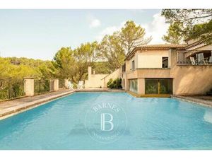 Vente maison 15 pièces 570m2 Aix-en-Provence 13100 - 2295000 € - Surface Privée