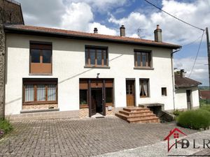 Vente maison 7 pièces 154 m² à Serqueux (52400)  113 000 €