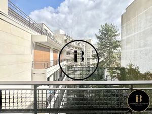 Vente appartement 1 pièce 42.87 m² à Neuilly-sur-Seine (92200)  359 000 €