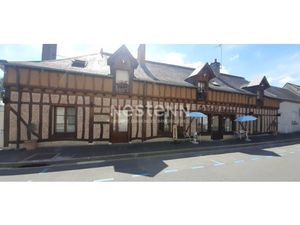 Vente locaux professionnels 319 m² à Cour-Cheverny (41700)  345 600 €