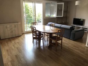 Location appartement 4 pièces 90 m² à Chateauroux (36000)  800 €
