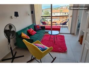 Location meublée appartement 1 pièce 30 m² à Cannes la bocca (06150)  960 €