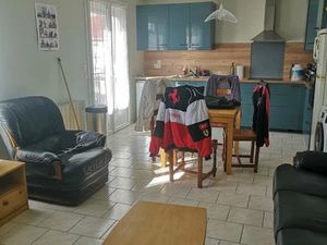 Location meublée appartement 5 pièces 80 m² à Les Sorinières (44840)  1 127 €