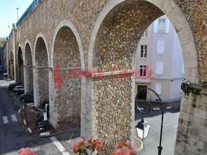 Location appartement 2 pièces 46 m² à Saint-Cloud (92210)  1 052 €