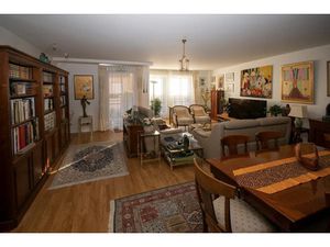 Location appartement 4 pièces 126 m² à Chartres (28000)  1 500 €