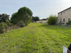 Terrain constructible viabilisé à vendre