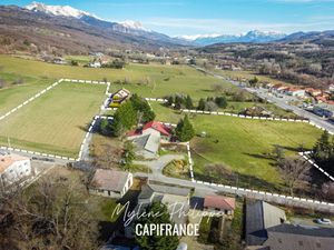 Terrain à vendre LA ROCHETTE 563m2 125 000€