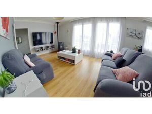 Annonce vente maison 5 pièces de 143m2 à Changé (53810) - ParuVendu.fr ref 992782829110